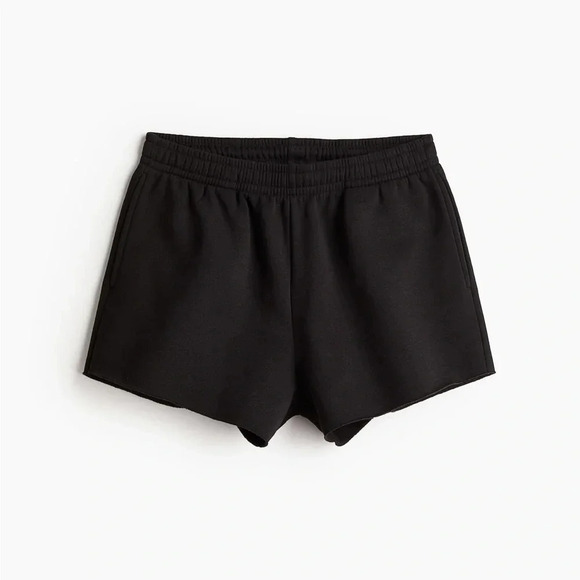 H&M Black sweatshorts, size medium - Picture 4 of 10